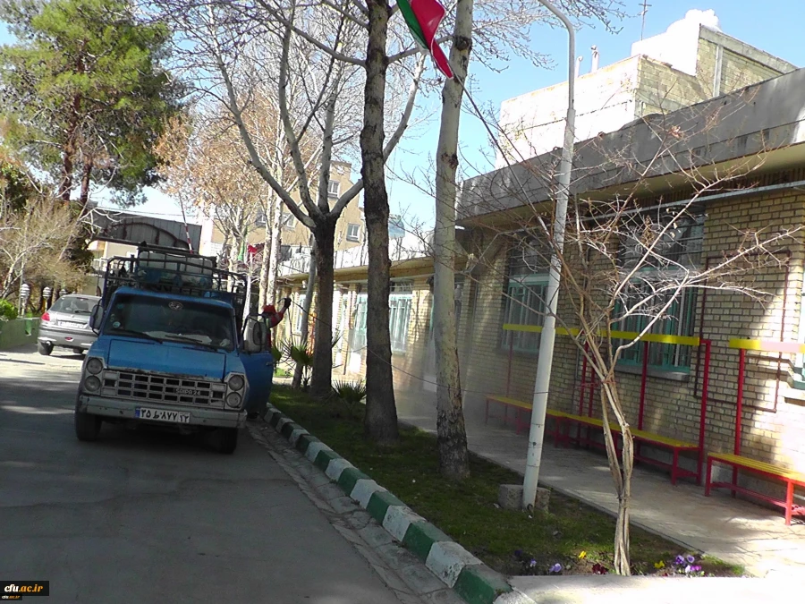 ضد عفونی و گند زدایی مستمر پردیس ها و مراکز دانشگاه فرهنگیان استان اصفهان