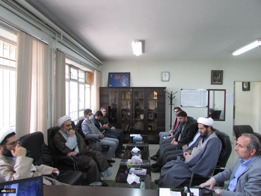 دیدار مسئول دفتر نهاد رهبری دانشگاه های استان مرکزی با سرپرست دانشگاه فرهنگیان استان
 2