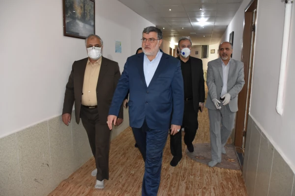 بازدید استاندار و معاون منابع انسانی از سراهای دانشجویی(خوابگاه های)دانشگاه فرهنگیان استان 6