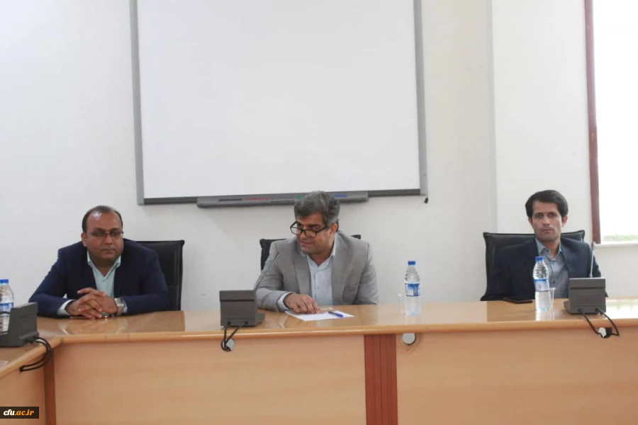 رئیس دانشگاه فرهنگیان استان بوشهر خبر داد

شبکه تلویزیونی اینترنتی شتاب دانشگاه فرهنگیان استان بوشهر راه اندازی شد 4