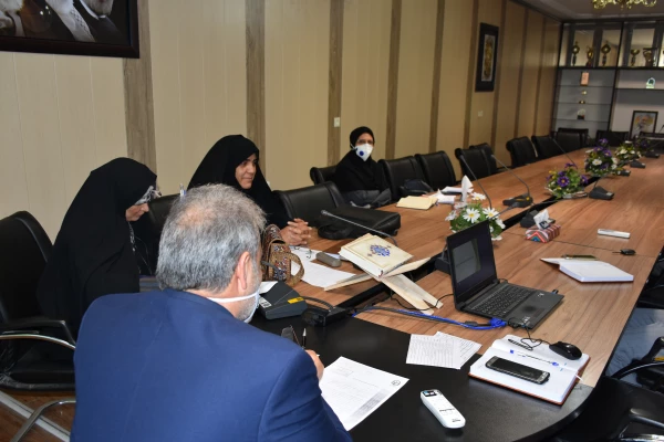 برگزاری جلسه شورای آموزشی 4