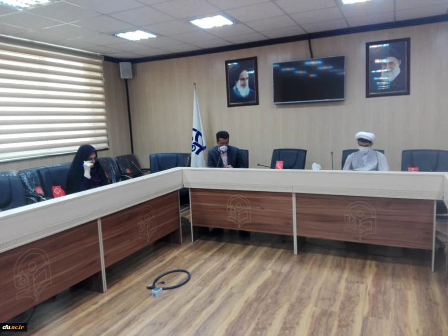 دومین نشست شورای آموزشی پردیس های استان هرمزگان در سال ۹۹ با موضوع بررسی آموزش های مجازی و مهارت آموزان ماده ۲۸ برگزار گردید. 3