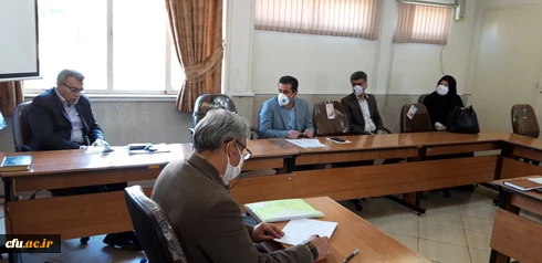 دومین نشست شورای آموزشی دانشگاه فرهنگیان قزوین درسال99 به صورت حضوری ومجازی برگزارشد. 5