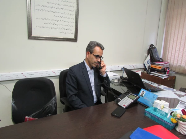 ارتباط تلفنی با دانشجویان دانشگاه فرهنگیان استان مرکزی
 3