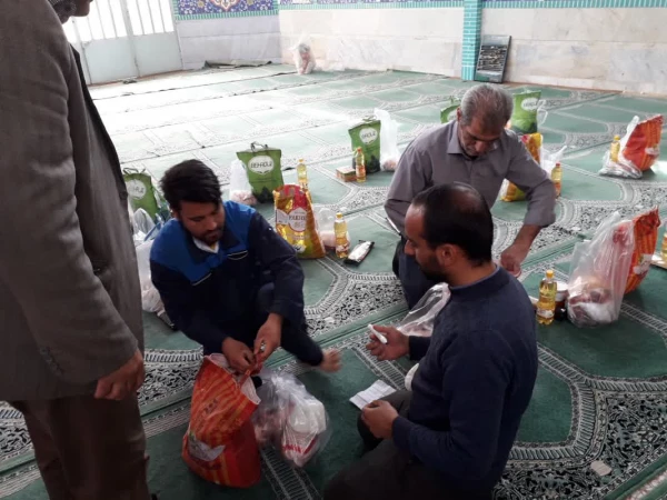 مشارکت کارکنان مرکز آموزش عالی شهید آیت نجف آباد در رزمایش همدلی و کمک مومنانه 3