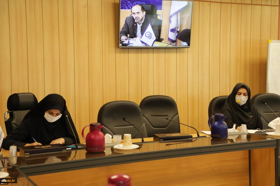 جلسه ویدئو کنفرانس معاونت دانشجویی با نمایندگان سرپرستان شبانه روزی کل کشور برگزار شد
 4