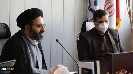 توجه به کرونا نباید موجب غفلت دانشگاه از اهمیت بیانیه گام دوم و سال جهش تولید شود
 2