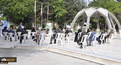 در دومین روز از دهه سرآمدی آموزش برگزار شد؛

ادای احترام به شهدای گمنام پردیس شهید بهشتی خراسان رضوی