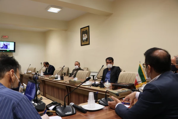 ضد عفونی و گندزدایی پردیس ها و مراکز به طور مستر در دستور کار قرار بگیرد.