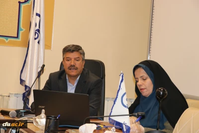 نشست برنامه ریزی و ساماندهی آموزش مجازی مهارت آموزان ماده 28 دانشگاه فرهنگیان استان اصفهان 