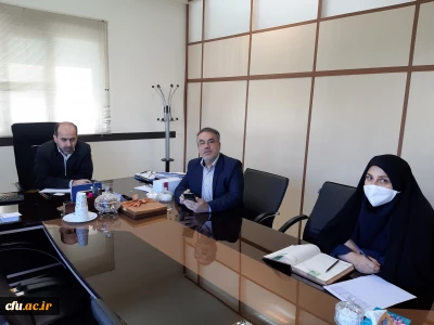 مدیرکل برنامه ریزی، خدمات و رفاه دانشجویی عنوان کرد:

شوراهای دانشجویی عصاره فضائل خرد جمعی دانشجویان و بازوان قدرتمند دانشگاه در حل مشکلات آموزشی،تربیتی و رفاهی هستند