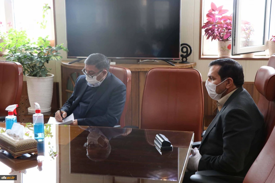 حضور دکتر تقی زاده  معاون پارلمانی و حقوقی وزیر ورزش و جوانان در دانشگاه فرهنگیان به مناسبت گرامی داشت مقام معلم
 2