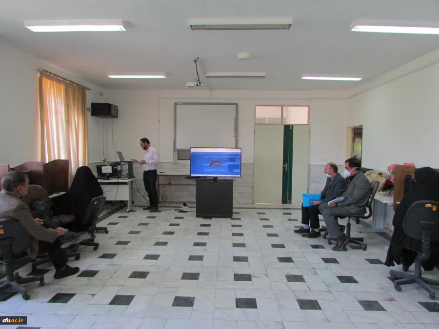 اولین کارگاه آموزش سامانه اسکای روم ویژه اساتید دانشگاه فرهنگیان استان مرکزی برگزار شد
 3