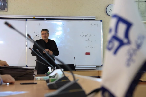 کارگاه آموزشی مهارت های زندگی اسلامی ویژه اعضاء هیات علمی 3