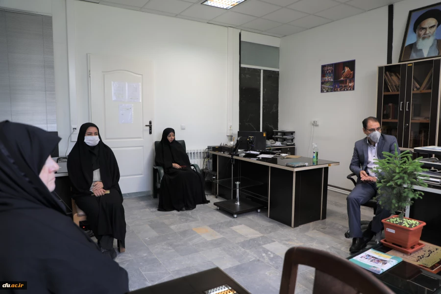دیدار برخی از اعضاء هیات رئیسه دانشگاه فرهنگیان با کارکنان روابط عمومی 15