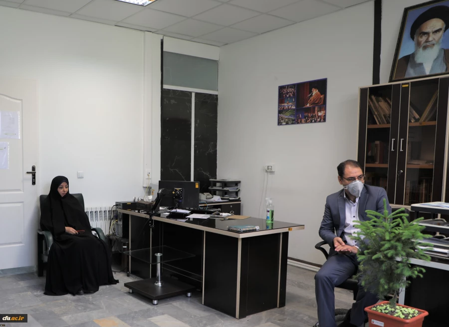 
دیدار اعضای هیات رئیسه دانشگاه فرهنگیان با کارکنان روابط عمومی
 2