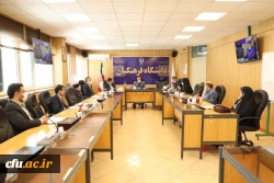 
دکتر طاهری نیا در شورای پژوهشی دانشگاه:

فعالیت های پژوهشی دانشگاه در وضعیت کرونایی به خوبی پیگیری و عملیاتی می شود.
 4