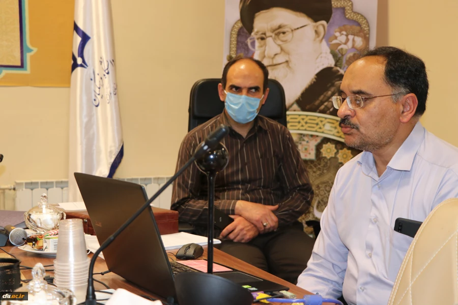 جلسه آموزش مجازی نیروهای خدماتی  پردیس ها و مراکز در خصوص مقابله با کرونا 3