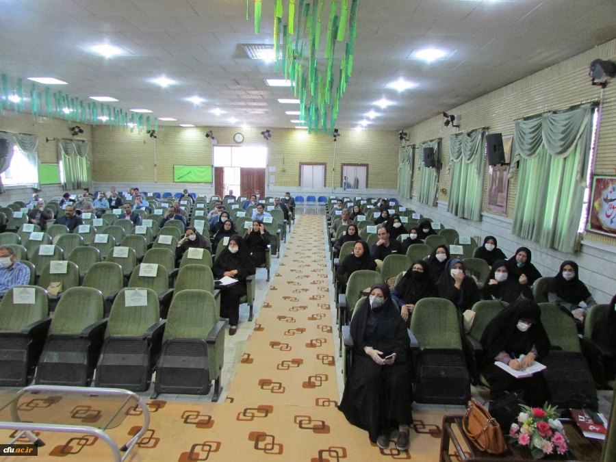 کرونا به ما درس داد که می توانیم رویه های آموزشی را مورد بازنگری قرار بدهیم
 6