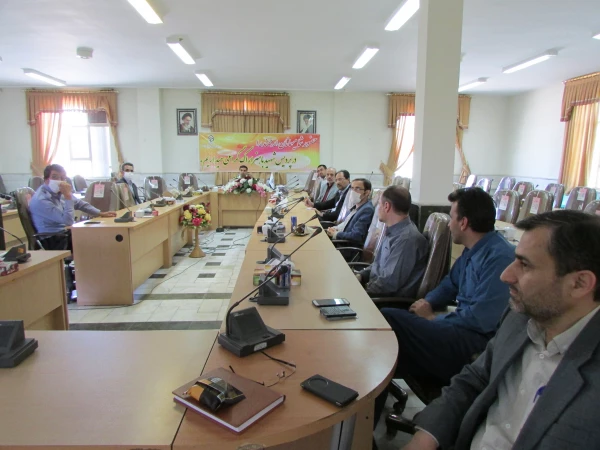 کارگاه آموزشی پیشگیری از آسیب های اجتماعی در دانشگاه فرهنگیان استان مرکزی برگزار شد
 4