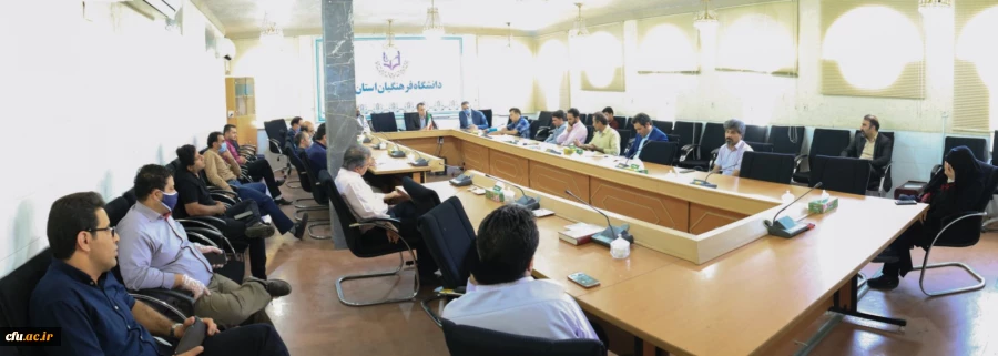 نشست مسئولین استانی دانشگاه فرهنگیان یزد با کارکنان پردیس شهیدان پاک نژاد 4
