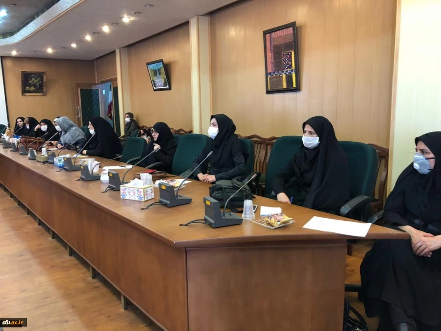 برگزاری جلسه آموزشی گروه علوم تربیتی دانشگاه فرهنگیان استان آذربایجانشرقی
 4