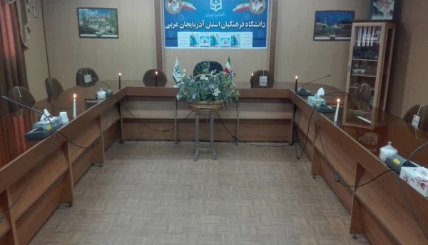 آئین همبستگی حمایت از جنبش نفس و محکومیت سیاست های نژاد پرستانه و ناعادلانه دولت آمریکا توسط اساتید بسیجی دانشگاه فرهنگیان استان آذربایجان غربی با حضور اساتید برگزار شد 5