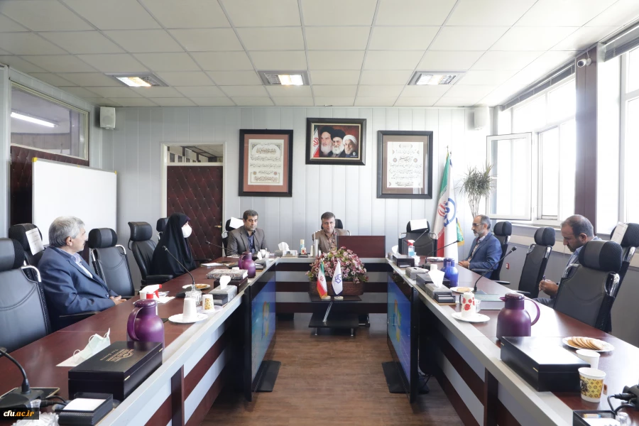 نظم ، امانتداری و تکریم ارباب رجوع از شاخص های اصلی وظایف انتظامات است 2