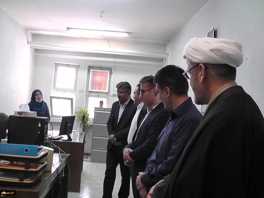 بازدید مدیریت استانی و مسئول نهاد نمایندگی مقام معظم رهبری از پردیس ها و مراکز دانشگاه فرهنگیان استان اصفهان  2
