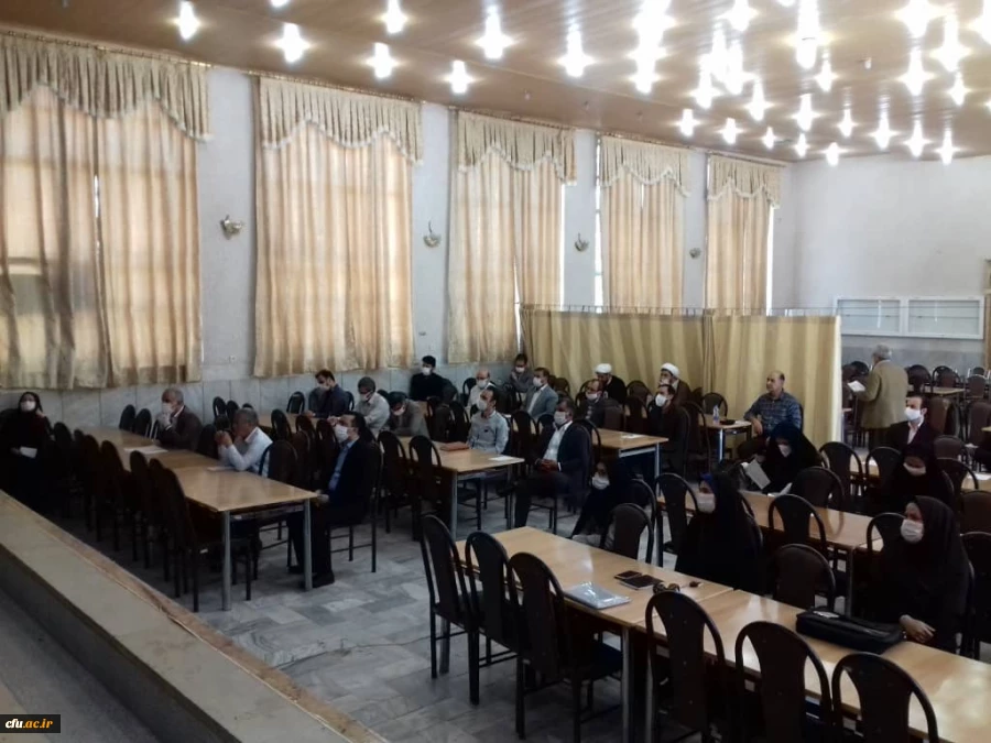 برگزاری نشست هم اندیشی اساتید دروس نظری پردیس های استان سمنان 5