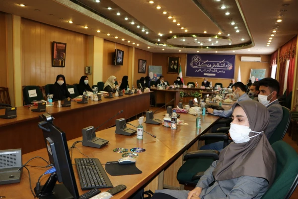 نخستین جشنواره استانی تجارب برتر آموزشی_ تربیتی پژوهش محور در دوره ابتدائی
 4