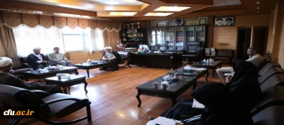 به مناسبت گرامیداشت هفته ی قوه قضاییه در دانشگاه فرهنگیان استان قزوین صورت گرفت:

دیدارهیات رییسه ی دانشگاه فرهنگیان استان قزوین با رییس کل دادگستری استان