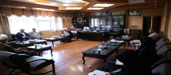 بازدید هیات رییسه ی دانشگاه فرهنگیان استان قزوین با رییس کل دادگستری استان 2