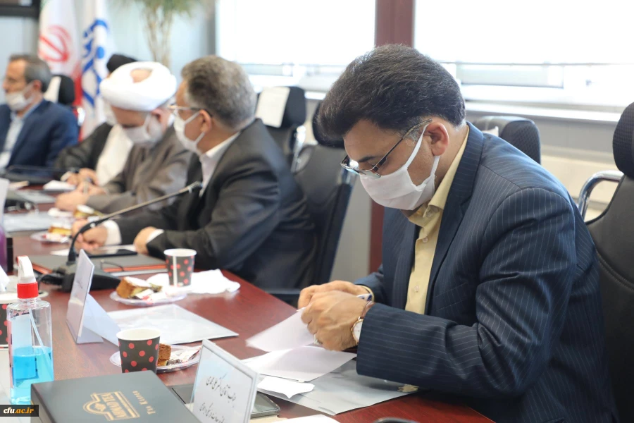 دکتر خنیفر  3