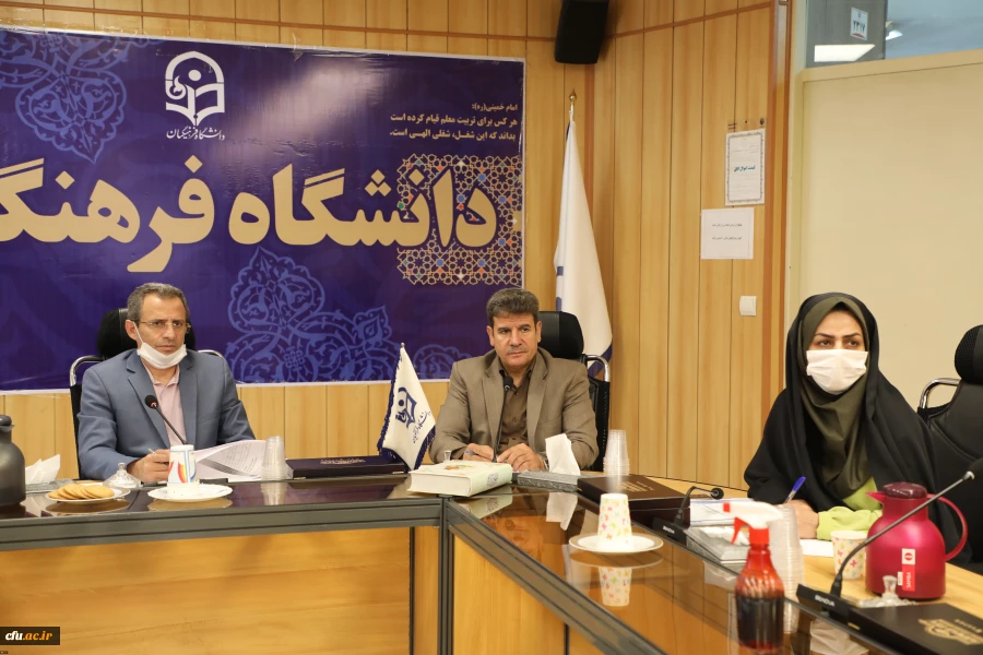 
شیوه نامه کمیته کاربست و اشاعه یافته های پژوهشی  تصویب شد
 4