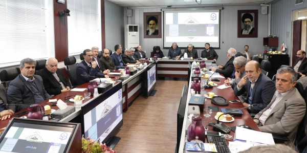 رونمایی از اولین نسخه چاپی نشریه علمی تخصصی «مطالعات کارورزی در تربیت معلم»  3