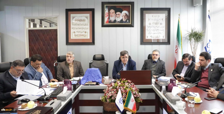 رونمایی از اولین نسخه چاپی نشریه علمی تخصصی «مطالعات کارورزی در تربیت معلم»  5