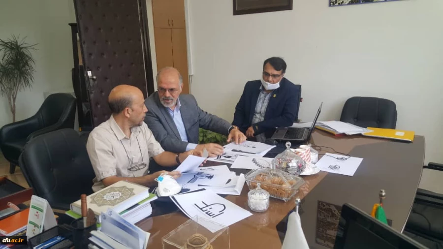 
بیانیه هیئت داوران مسابقه طراحی آرم و لوگو (موزه ملی، مرکز اسناد و مفاخر تربیت معلم ایران)
 10