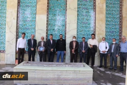 حضور مسئولین و اساتید دانشگاه فرهنگیان اصفهان در آرامگاه صائب  6