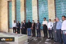 حضور مسئولین و اساتید دانشگاه فرهنگیان اصفهان در آرامگاه صائب  7