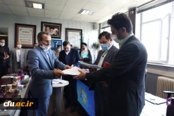 تدوین برنامه جامع توانمندسازی پژوهشی اعضاء هیات علمی اقدام بسیار ارزشمندی است و امیدواریم در ارتقاء شاخص علمی دانشگاه موثر واقع شود 11