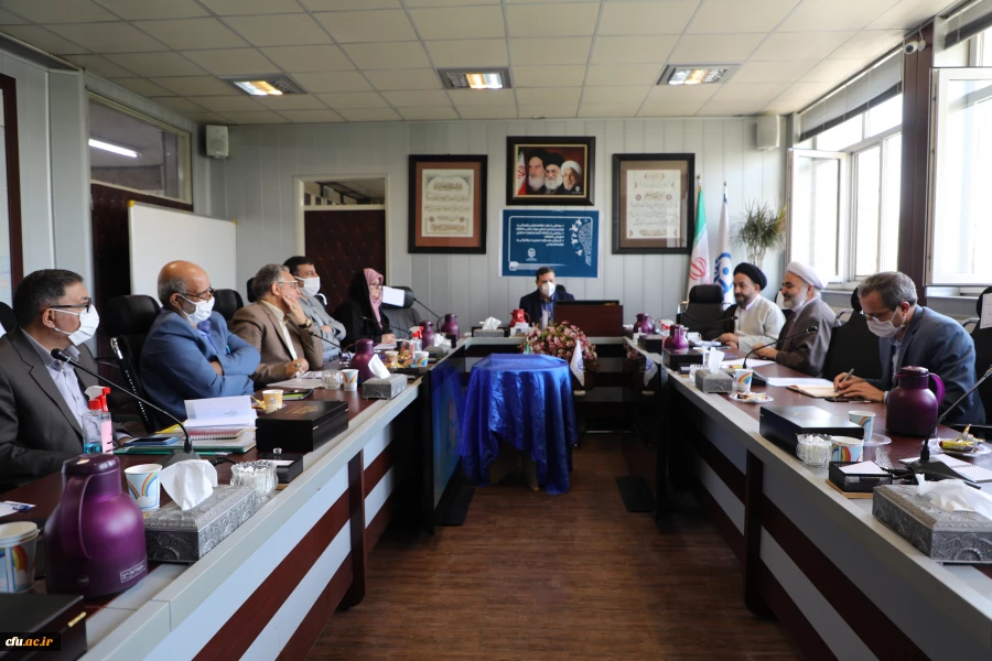 تدوین برنامه جامع توانمندسازی پژوهشی اعضاء هیات علمی اقدام بسیار ارزشمندی است و امیدواریم در ارتقاء شاخص علمی دانشگاه موثر واقع شود 4