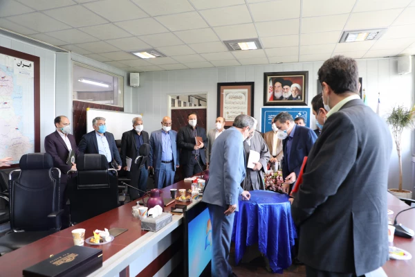 تدوین برنامه جامع توانمندسازی پژوهشی اعضاء هیات علمی اقدام بسیار ارزشمندی است و امیدواریم در ارتقاء شاخص علمی دانشگاه موثر واقع شود 8