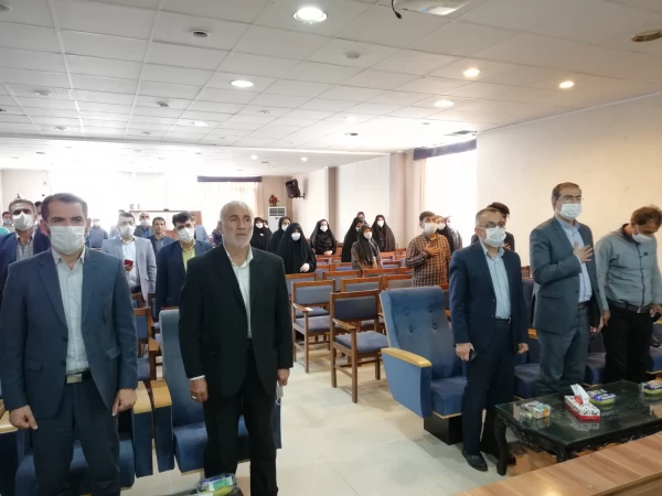 صداقت رزمندگان، رمز پیروزی آزادسازی شهر مهران بود
 2