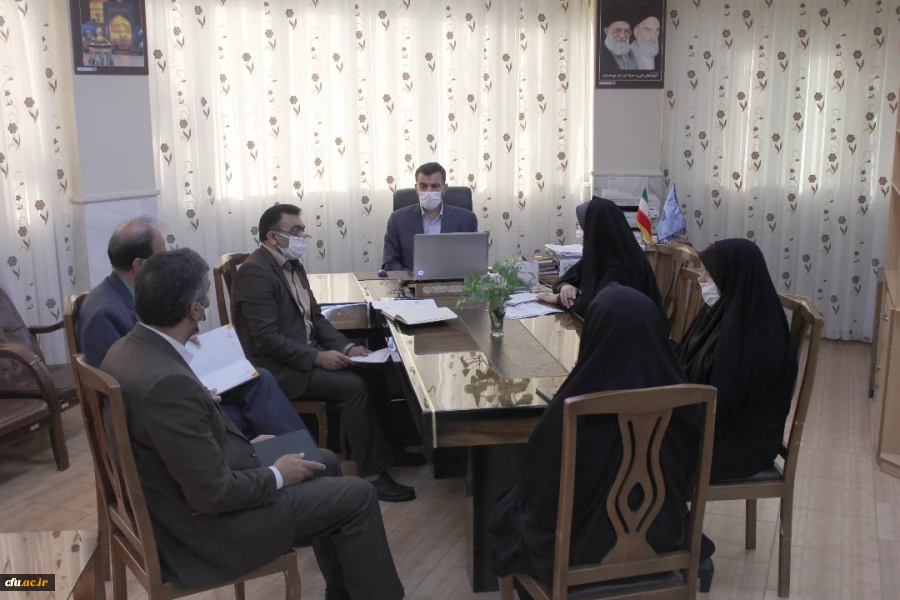 نشست مسئولین دانشگاه فرهنگیان استان اصفهان و اداره کل فنی و حرفه ای استان 3