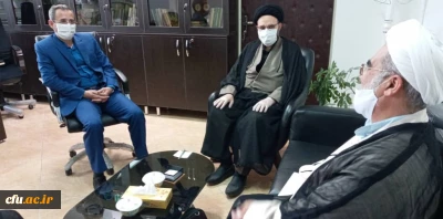 در نشست مشترک معاون پژوهش و فناوری و مسئول دفتر نهاد نمایندگی مقام معظم رهبری در دانشگاه 

شیوه های همکاری معاونت پژوهش و فناوری و گروه معارف دانشگاه بررسی شد