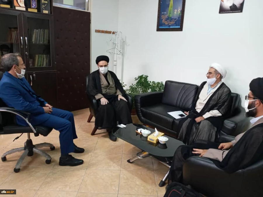 شیوه های همکاری معاونت پژوهش و فناوری و گروه معارف دانشگاه بررسی شد 2