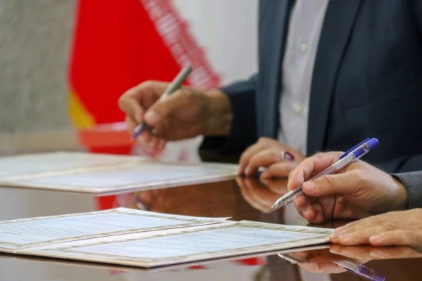 انعقاد تفاهم نامه همکاری بین دانشگاه فرهنگیان یزد با اداره کل ورزش و جوانان استان 8