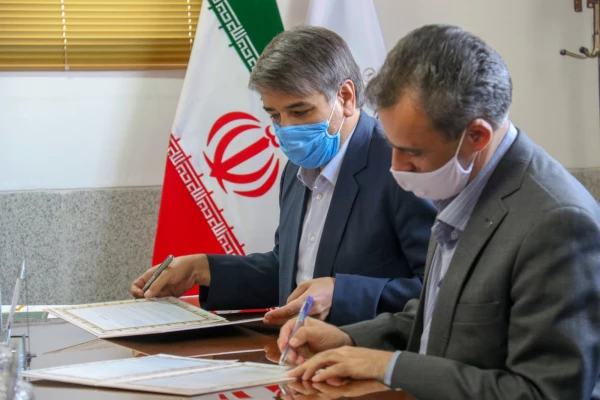 انعقاد تفاهم نامه همکاری بین دانشگاه فرهنگیان یزد با اداره کل ورزش و جوانان استان 9