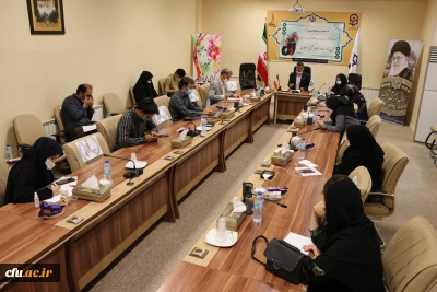 به مناسبت روز خبرنگار انجام شد:

نشست خبری رئیس دانشگاه فرهنگیان استان اصفهان و آیین بزرگداشت روز خبرنگار و تجلیل از خبرنگاران